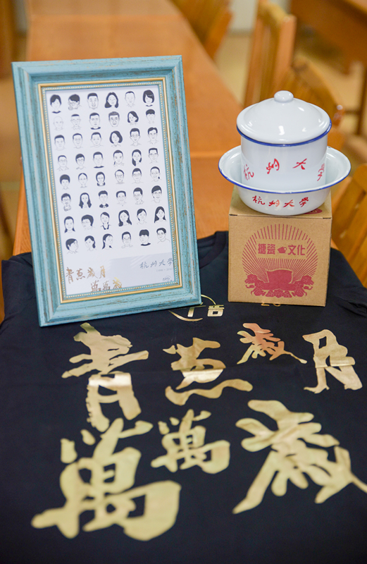 1530509951682028194.jpg 2.jpg