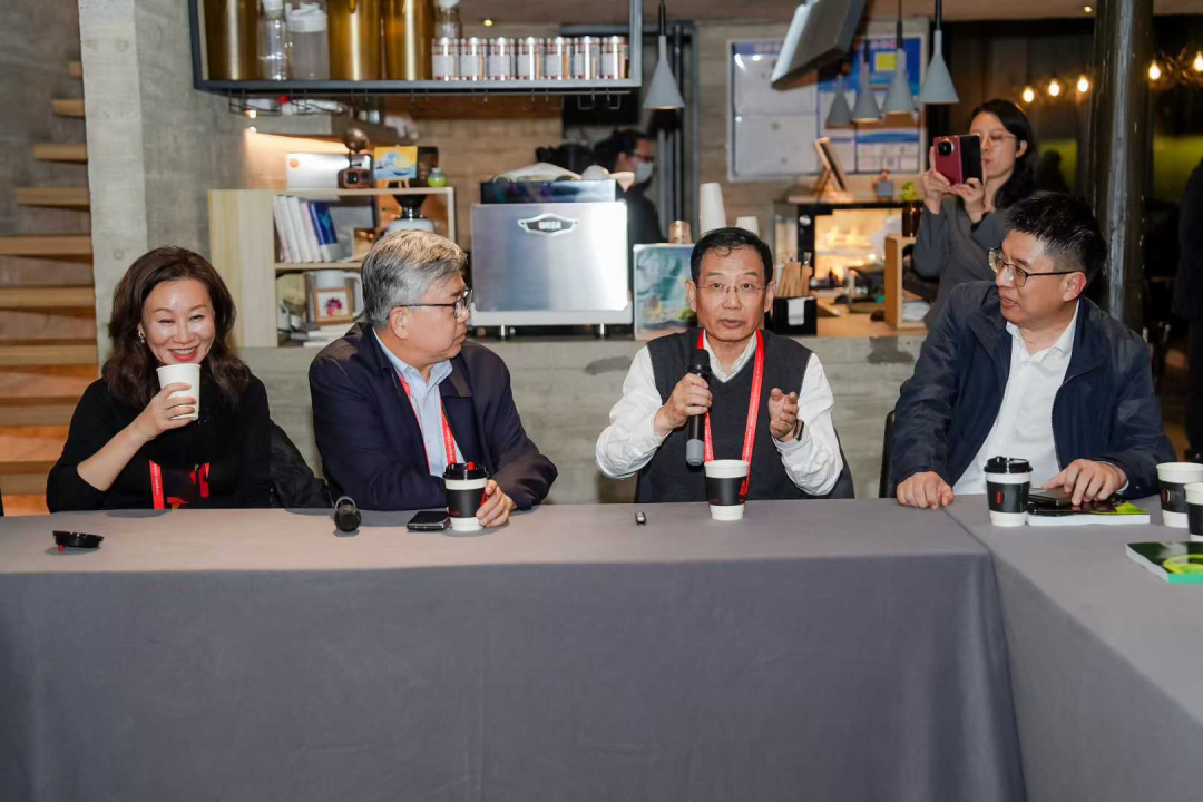 在桐乡看见数字文明：学院携手多方共筑数字未来